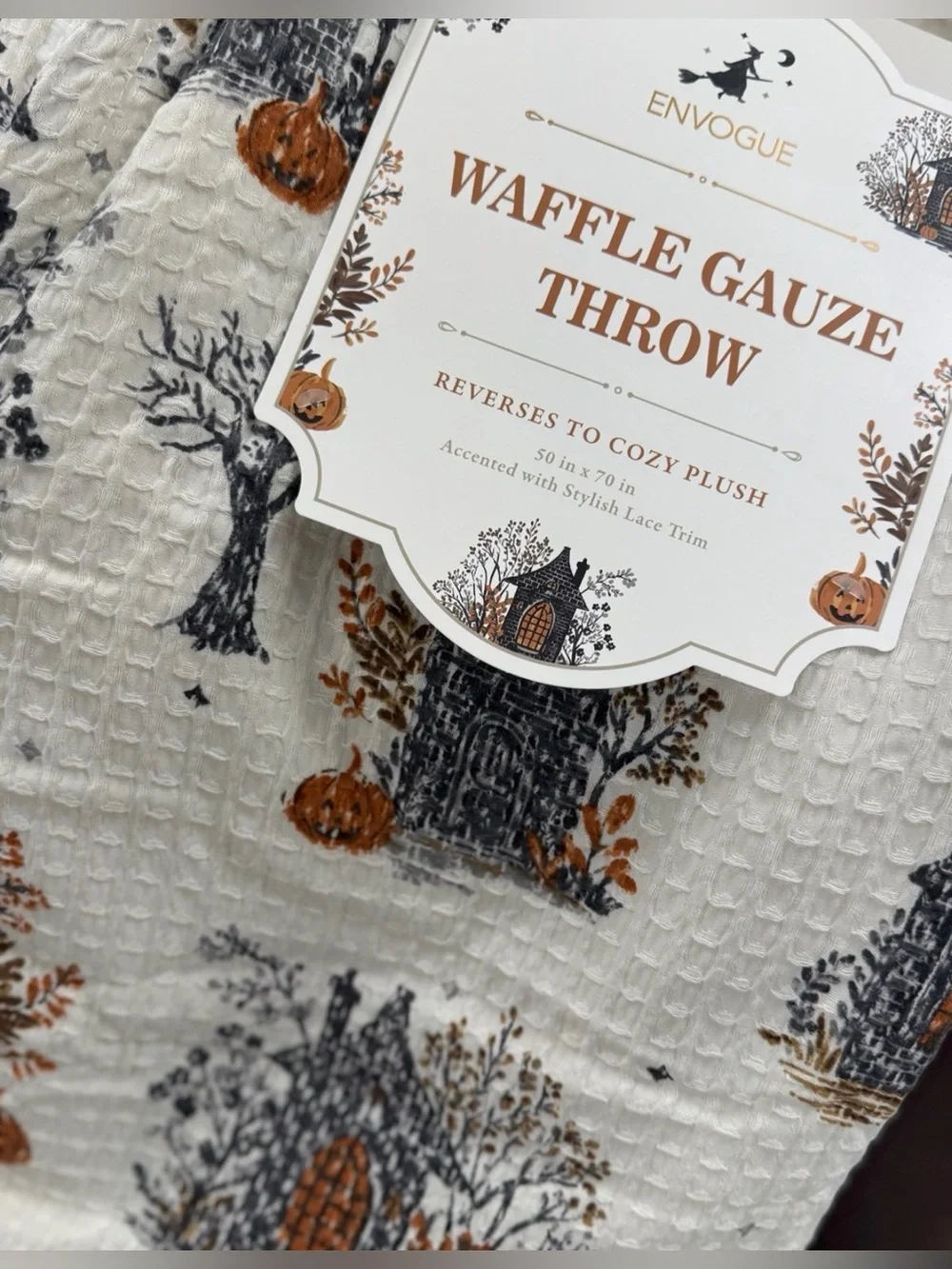Envogue Halloween haunted house village gauze reversible throw blanket new